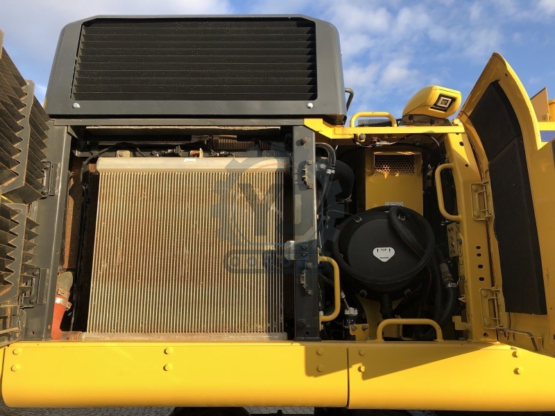 Original Used Japan KOMATSU PC490LC-11 Excavator Second Hand 49 Ton Digger High Quality in Stock