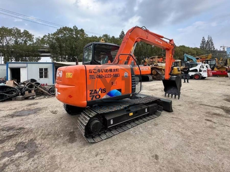 Original Japan ZX70 Used Hitachi Mini Excavator 7ton Second Hand Hydraulic Crawler