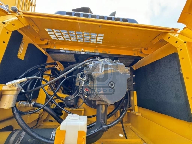 High Quality Original Komatsu PC450LC-8 Used Crawler Excavator
