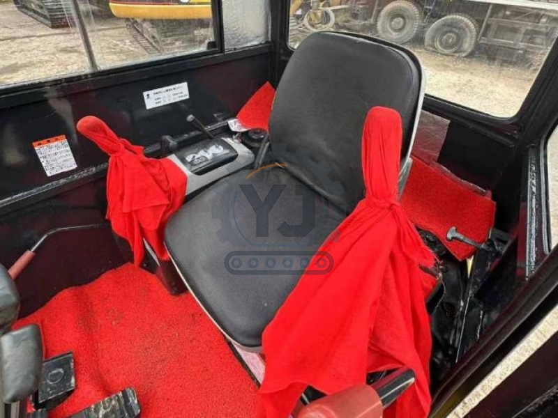Japan Original PC35 Komatsu Used Equipment Secondhand Mini Excavator Crawler