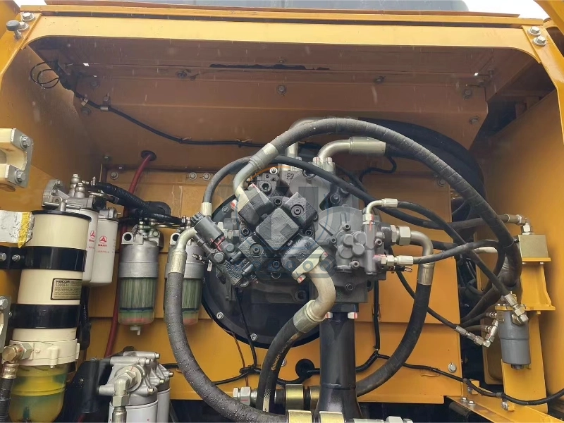 Used Excavators SANY 550H 54ton