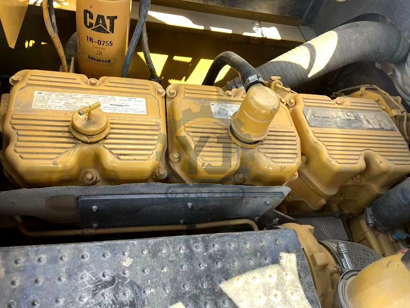 Used CAT Heavy Equipment Crawler Excavator 374d  Digger for Sale
