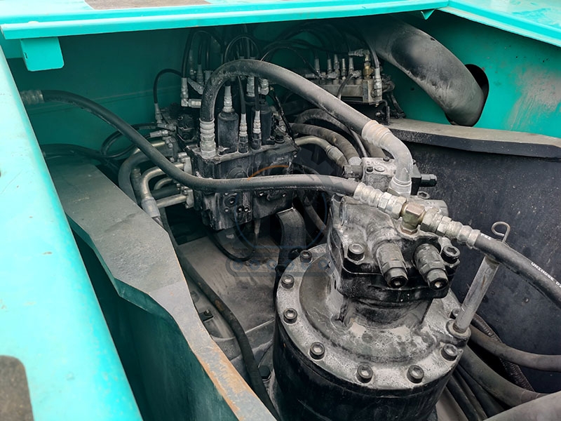 SK330-8 Old Kobelco Excavator Hydraulic Crawler Earth Moving Equipment