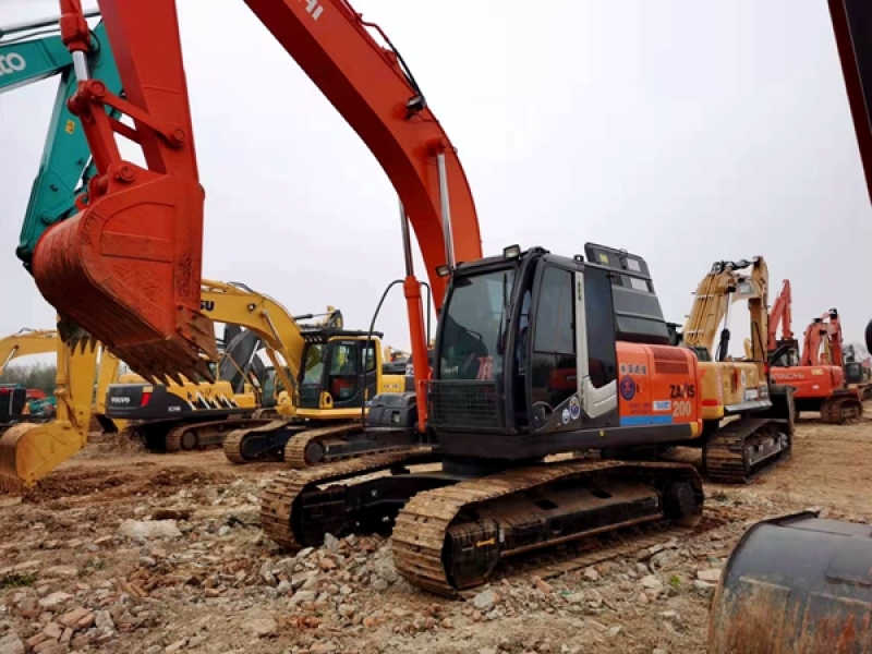 Japan Original Used Hitachi zx200 Excavator Second Hand Machinery