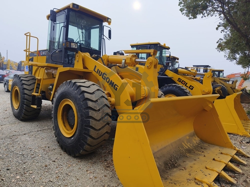 HIGH QUALITY and CHEAP PRICE  Used LiuGong 856 Wheel Loader for sale