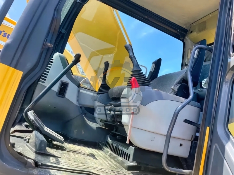 Factory Outlet Good Condition Original Japan Used Komatsu PC270 27 tons Track Excavator For Construction