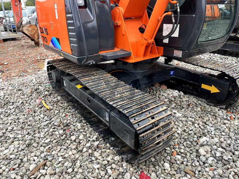Little Working Hours Used Hitachi Zx70 Excavator Japan Original Used Mini Hitachi Zx70 Excavator