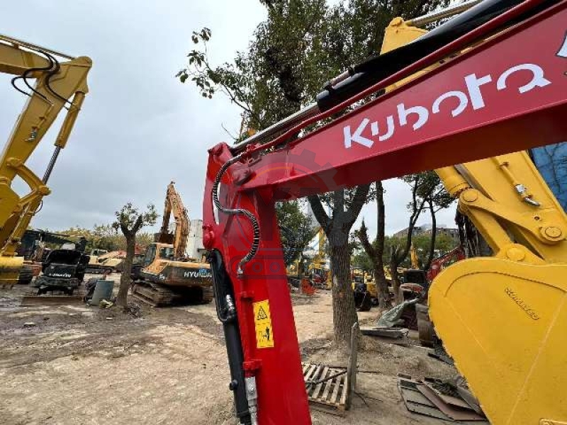 35.5KW Old Used Crawler Excavator Mini Kubota Kx163 6 Ton Digger