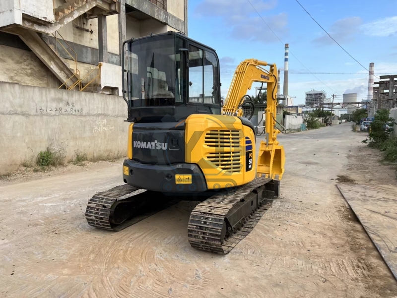 Used KOMATSU PC55MR Excavator 5 Ton Mini Crawler for Household Garden Digger Second-Hand Engine Motor Gear Available