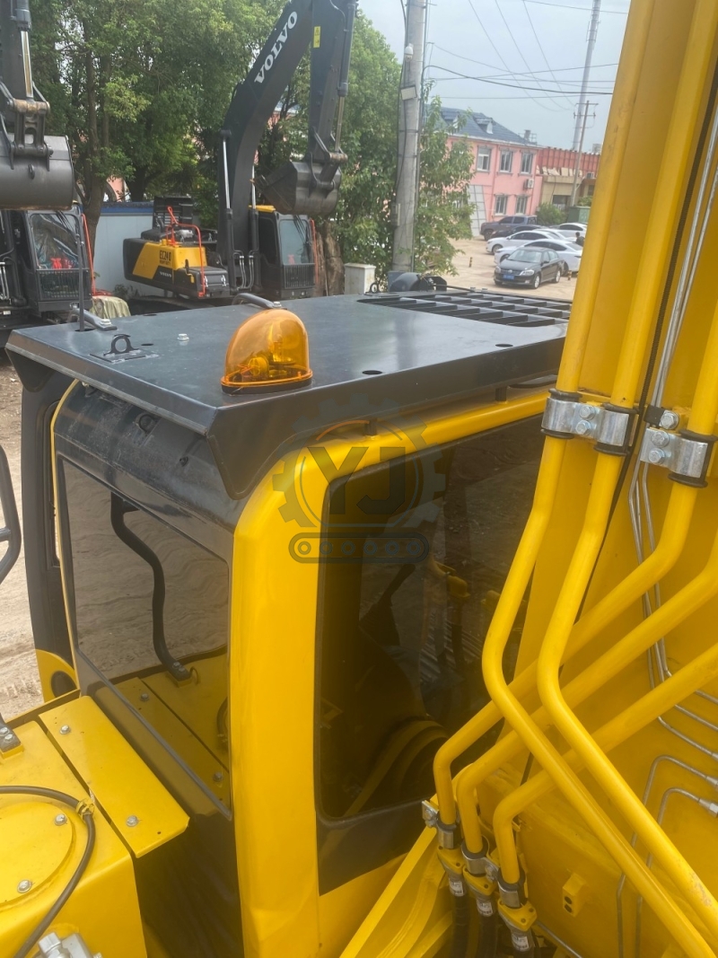 Original Earth Moving Machinery Komatsu PC400-8R Hydraulic Crawler 40T Komatsu PC400-8R Used Constrcuction Machinery