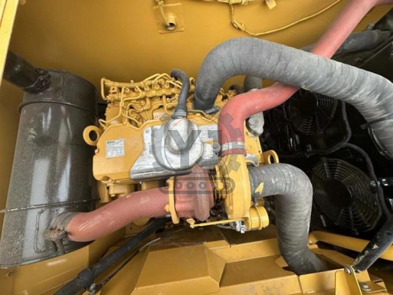 Hydraulic Caterpillar 320GC Used Large Excavators Trackhoes 110KW