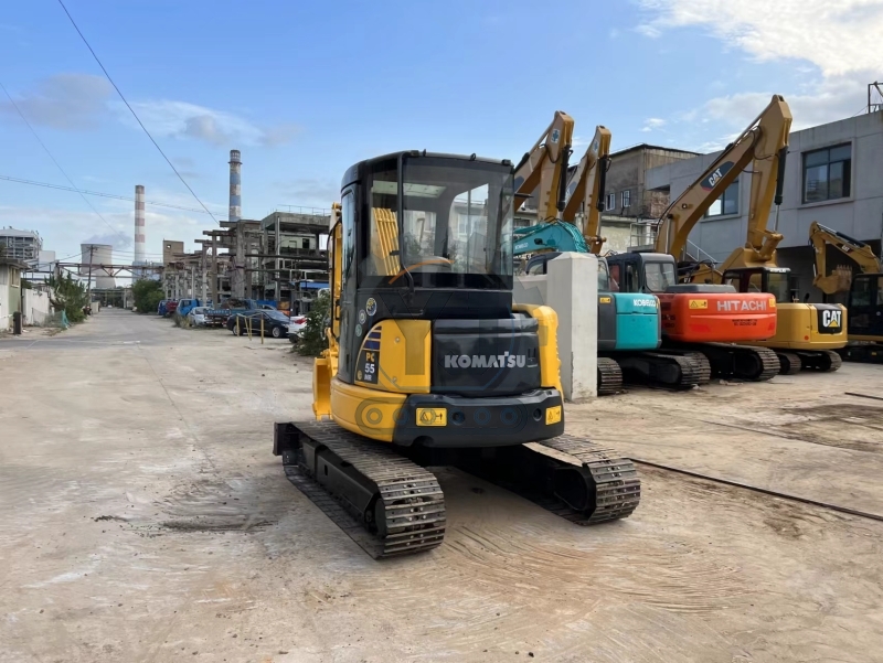 Used KOMATSU PC55MR Excavator 5 Ton Mini Crawler for Household Garden Digger Second-Hand Engine Motor Gear Available