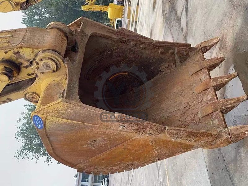Used Excavator Komatsu PC500-10 Heavy Equipment Construction Machinery ORIGINAL Color Japan Year 2021 High Performance