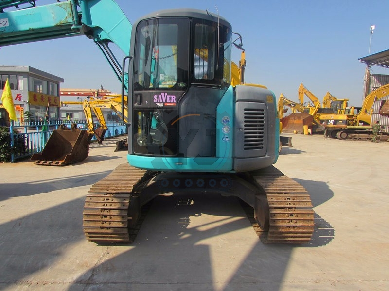 used digger excavator Kobelco SK75 secondhand 7.5ton excavator for sale