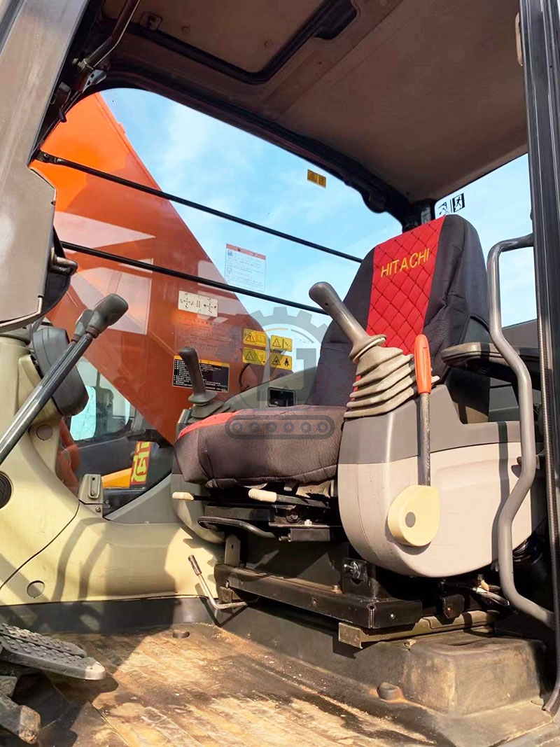 Hitachi Used ZX250 25Ton Crawler Heavy Machine Excavator Hot Selling