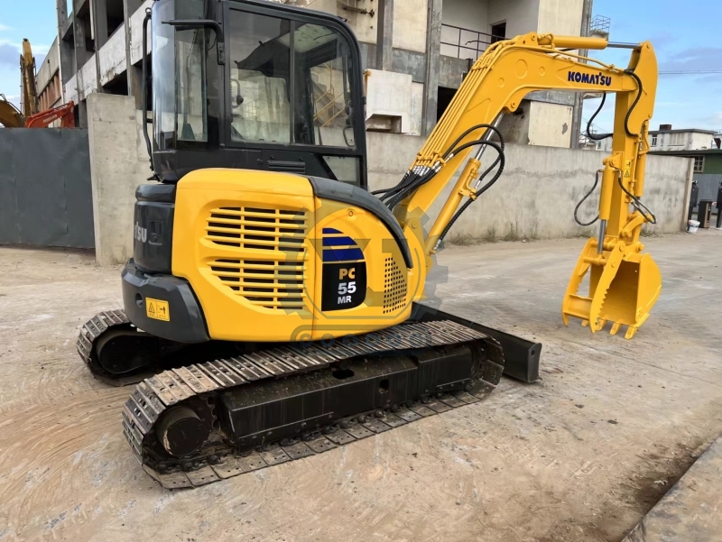 Used KOMATSU PC55MR Excavator 5 Ton Mini Crawler for Household Garden Digger Second-Hand Engine Motor Gear Available