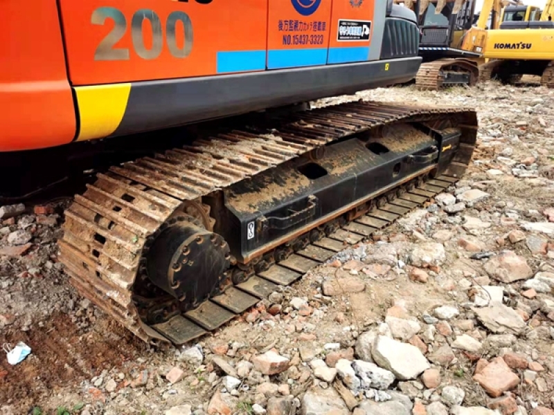 Japan Original Used Hitachi zx200 Excavator Second Hand Machinery
