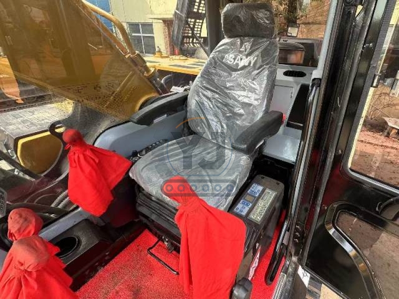 210kW Used Sany Excavator repossessed Earth Moving Equipment SY305H 30 Ton