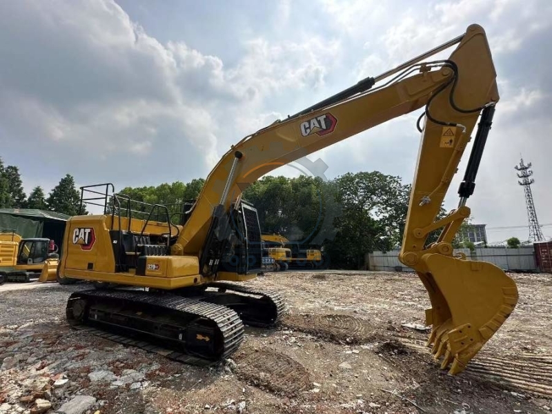 Hydraulic Caterpillar 320GC Used Large Excavators Trackhoes 110KW