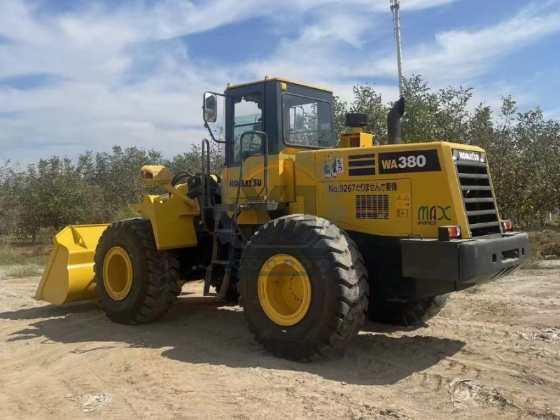 Engineering Used Komatsu Wheel Loader WA380-3 High Power 16360KG