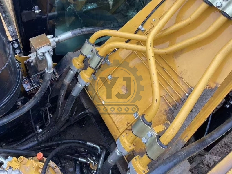 Used Excavators SANY 550H 54ton