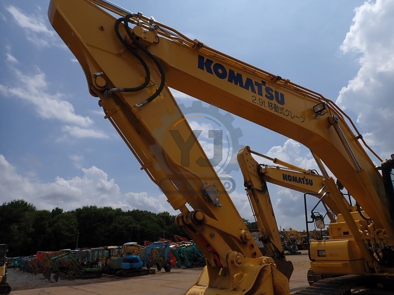 Used Komatsu PC200-11 Excavators  Original Low Price Crawler Hydraulic Excavator Machinery Japanese Condition Hot Sale