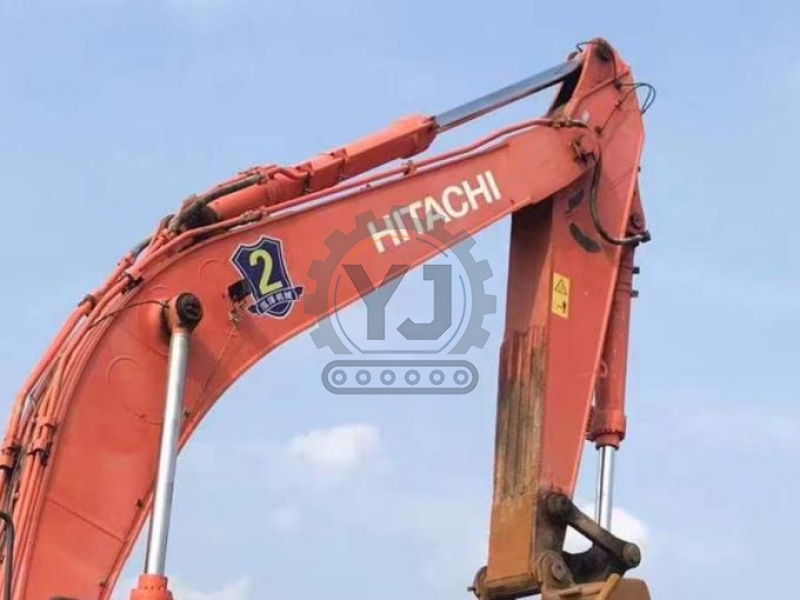 Large Scale ZX490 Used Hitachi Excavator 49T Crawler Digger ISURU Engine