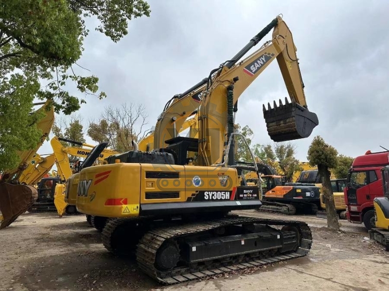210kW Used Sany Excavator repossessed Earth Moving Equipment SY305H 30 Ton