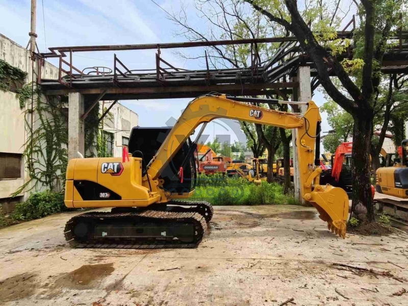 Caterpillar 307D Track Used Compact Excavators Mini Sized 7193KG