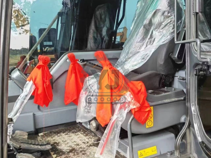 Used Digger on Sale Low Price Crawler Excavator Volvo EC140