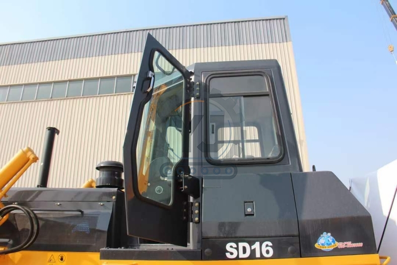 SHANTUI Bulldozer 160 hp Forest Log Type Crawler Dozer SD16 D16 Cheap Price for Sale