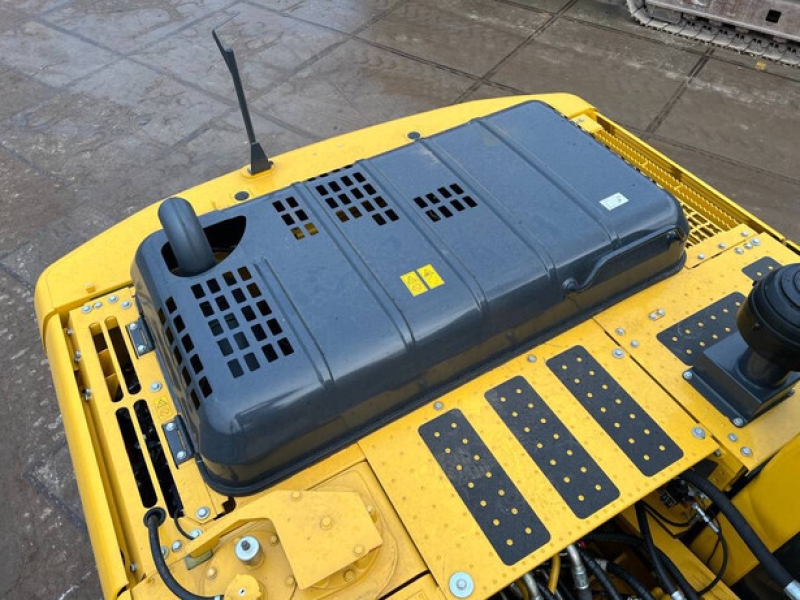 PC210 Price Low Japan Used Komatsu PC210-10mo Excavator