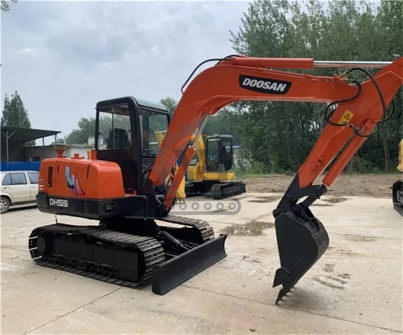 40.5KW Mini Used Excavator Doosan DH55 Second Hand Mini Digger