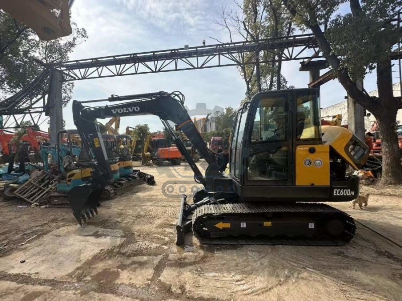 Original Mini Used Volvo EC60D Excavator Pre Owned Crawler 6ton