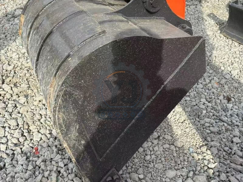 Powerful second-hand 7ton wheeled crawler DX75 excavator for sale