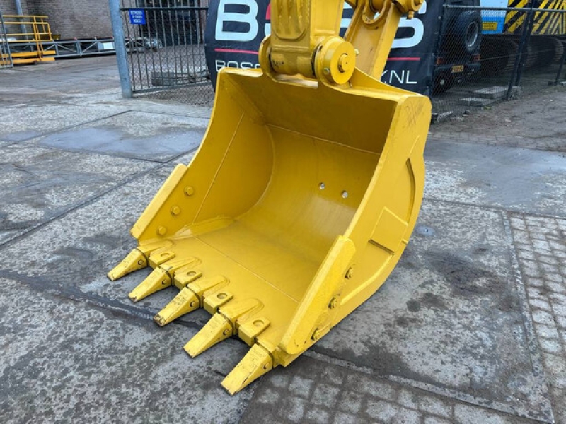 PC210 Price Low Japan Used Komatsu PC210-10mo Excavator