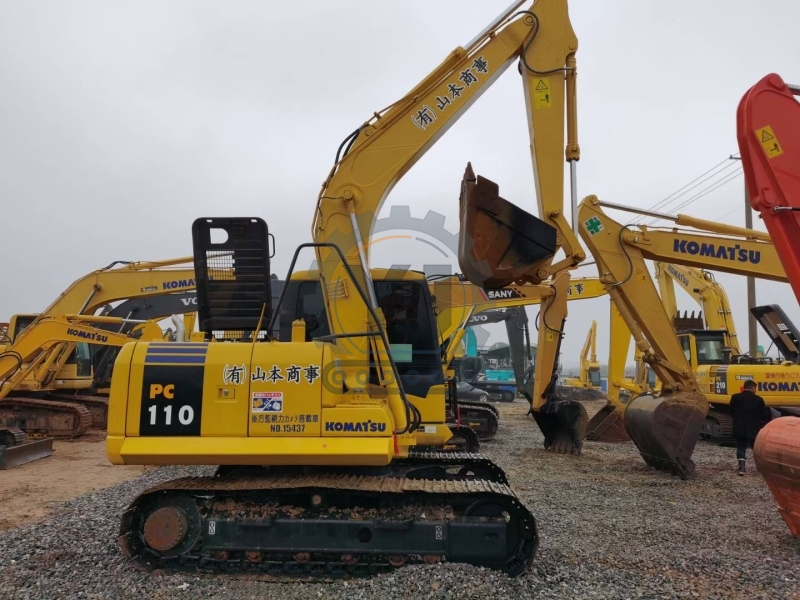 Hot Sale Mini excavator Komatsu PC110 Used Excavator 95 new Japan Original 11Ton komatsu Excavator