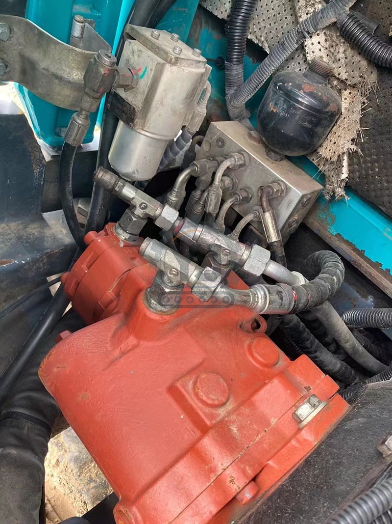 Free Shipping Original Low Price Used Excavators Good Condition Sunward Swe70E