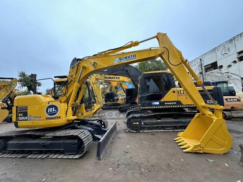 Japanese Used Komatsu Excavator PC128US Repossessed Mini Crawler