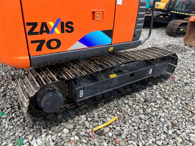 Little Working Hours Used Hitachi Zx70 Excavator Japan Original Used Mini Hitachi Zx70 Excavator