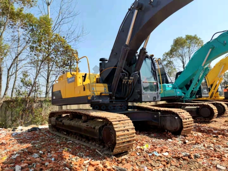 Used Volvo EC380D excavator used machinery used excavator 138KW 25tons 2m3 for sale