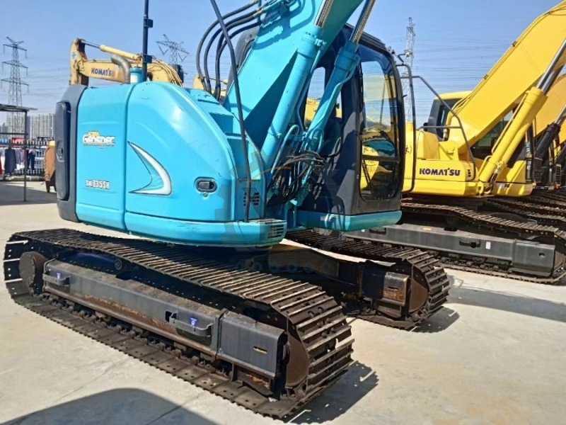 2000KW Large Turbocharged Used Kobelco Excavator SK135SR Crawler 13 Ton
