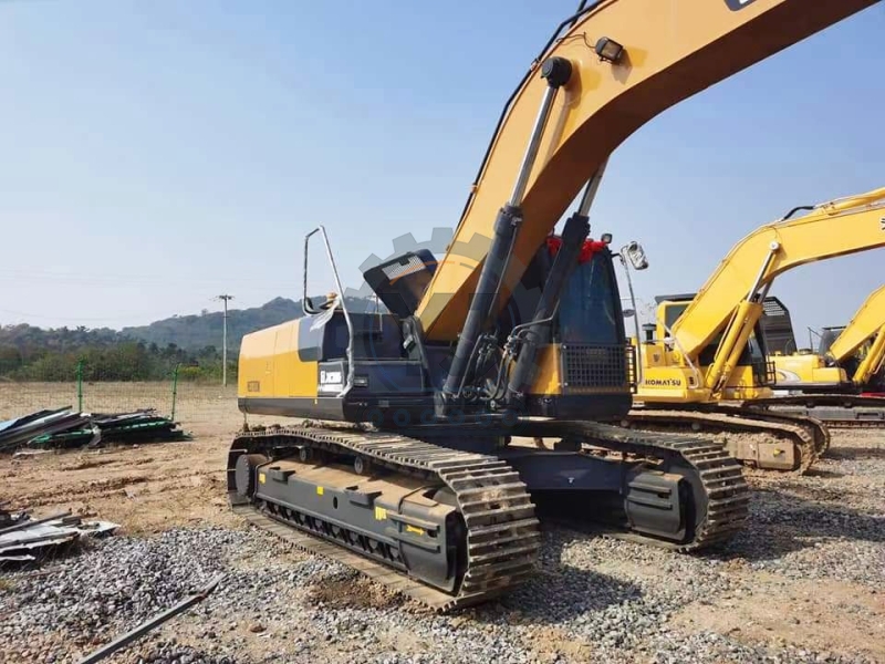 Used Excavator XCMG 370