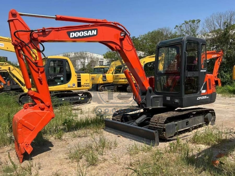 DX55-9C Original Korea Used Doosan Excavator Crawler Mini Digger 5 Ton