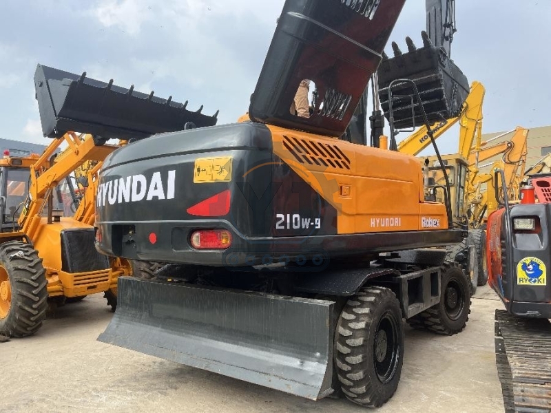 21 Ton Hyundai R210w-9 Used Crawler Excavator Earth Moving Equipment Robex 210w