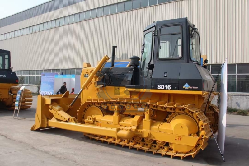 SHANTUI Bulldozer 160 hp Forest Log Type Crawler Dozer SD16 D16 Cheap Price for Sale