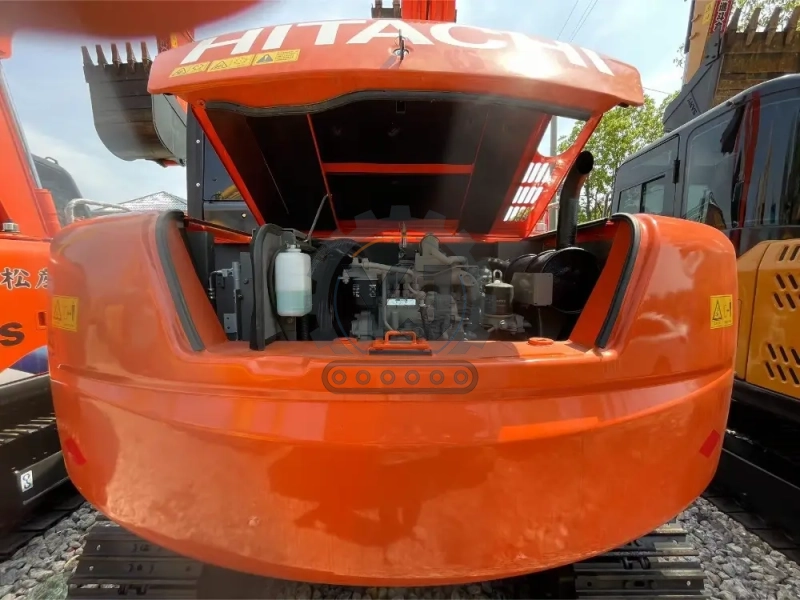 First Class Used Excavators Japan Used Excavator Hitachi ZX70 7 Ton Hitachi Excavator for Sale