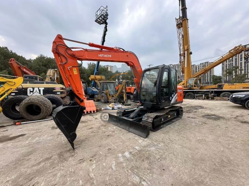 Original Japan ZX70 Used Hitachi Mini Excavator 7ton Second Hand Hydraulic Crawler
