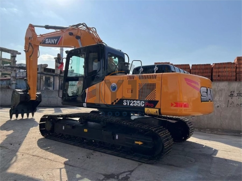 23.5ton Sany SY235C Used Crawler Excavator Equipment Medium Sized SY235CPro