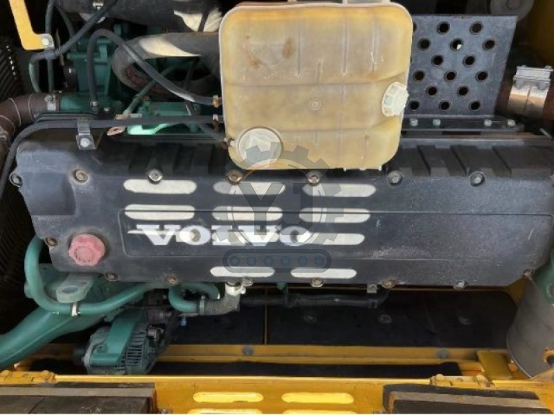 36 Ton EC360B Used Volvo Diggers Crawler Second Hand Earth Moving Equipment